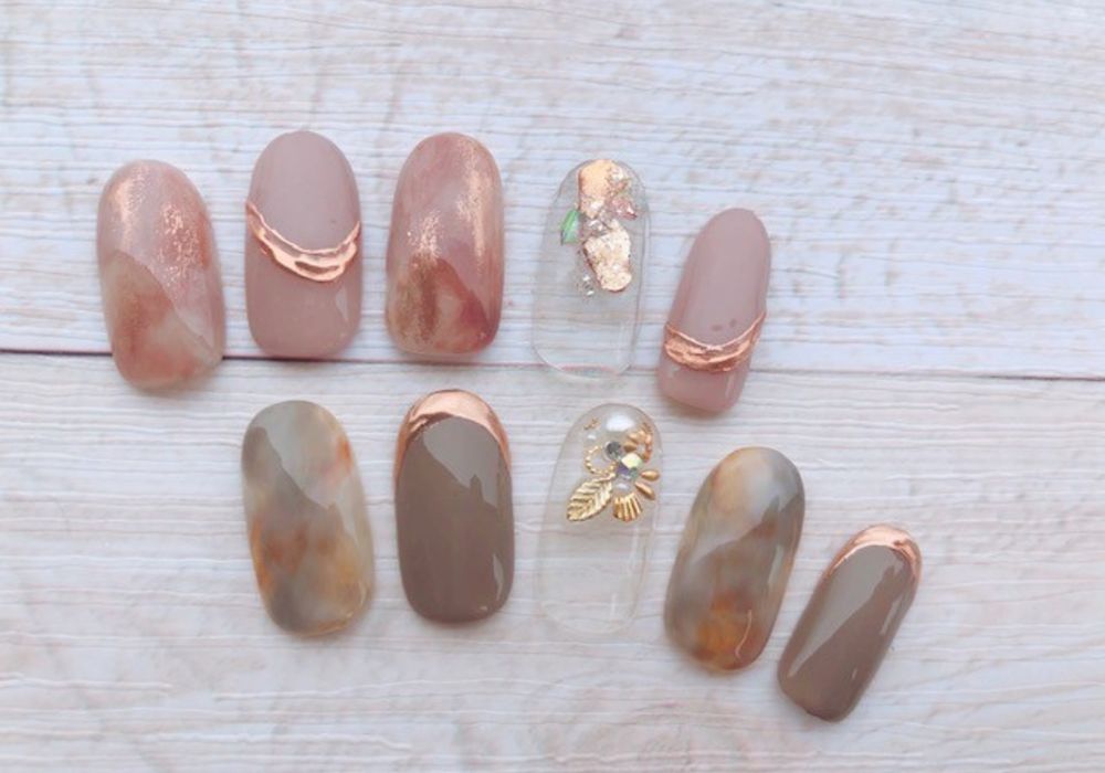 フォトギャラリー 浅草のレンタル着物店 着物レンタル ネイル虹はネイルもできるサロンです